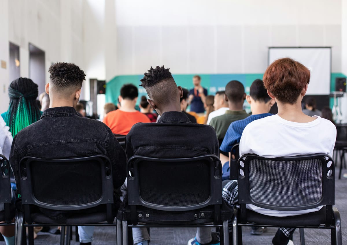 Uma a cada 3 famílias diz que filhos não aprendem o esperado na escola